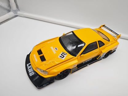 Nissan Skyline GT-R R34 Liberty Walk - Escala 1/24 - c/Luz y Sonido - (sin caja)