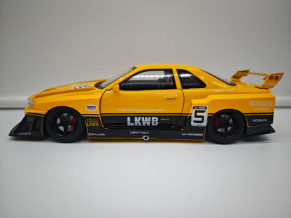 Nissan Skyline GT-R R34 Liberty Walk - Escala 1/24 - c/Luz y Sonido - (sin caja)