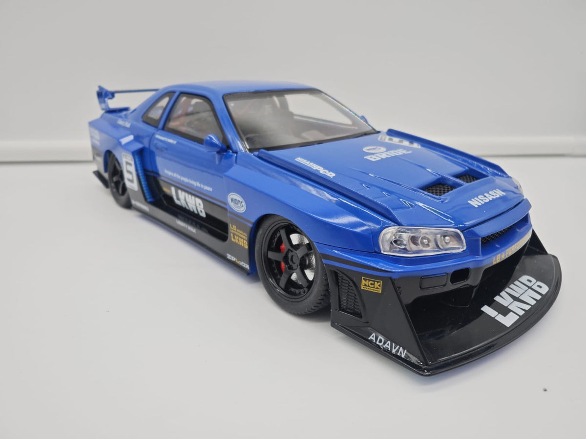 Nissan Skyline GT-R R34 Liberty Walk - Escala 1/24 - c/Luz y Sonido - (sin caja)