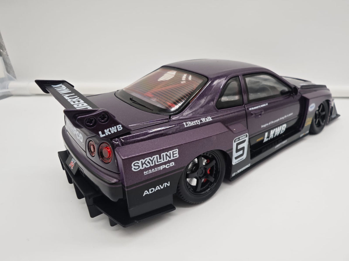 Nissan Skyline GT-R R34 Liberty Walk - Escala 1/24 - c/Luz y Sonido - (sin caja)
