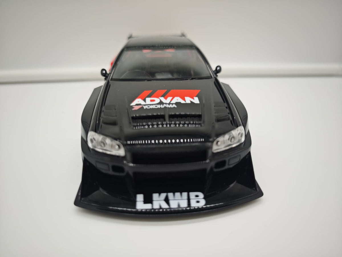 Nissan Skyline GT-R R34 Liberty Walk - Escala 1/24 - c/Luz y Sonido - (sin caja)