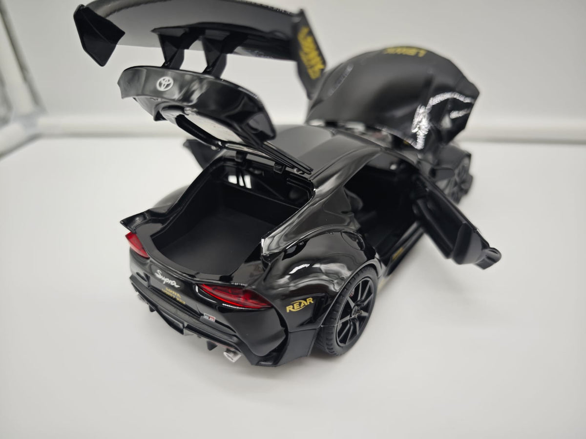 Toyota Supra GR Liberty Walk (LB-WORKS) - Escala 1/24 - c/Luz y Sonido - (sin caja)