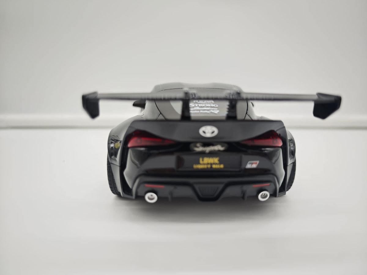 Toyota Supra GR Liberty Walk (LB-WORKS) - Escala 1/24 - c/Luz y Sonido - (sin caja)