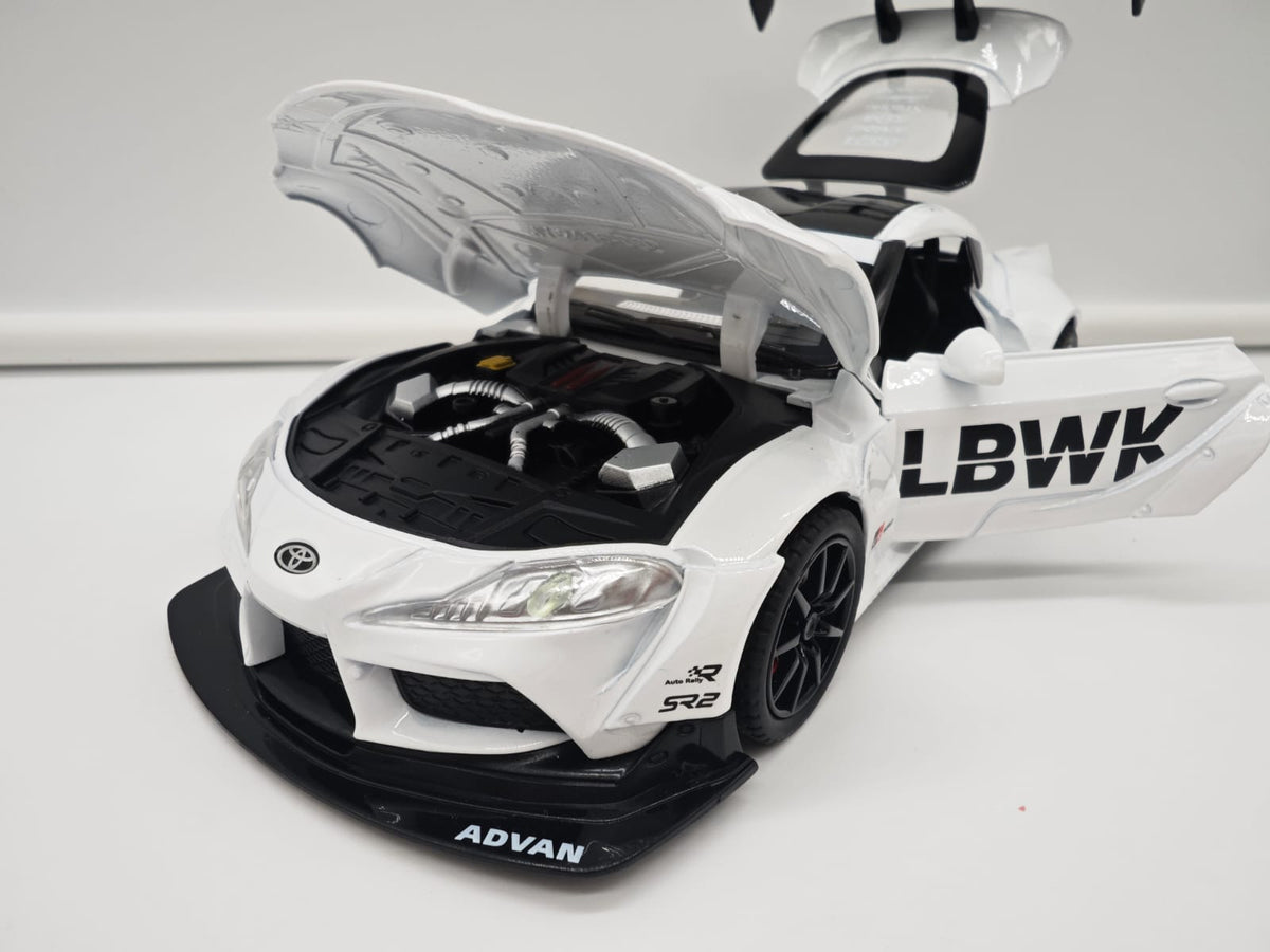Toyota Supra GR Liberty Walk (LB-WORKS) - Escala 1/24 - c/Luz y Sonido - (sin caja)