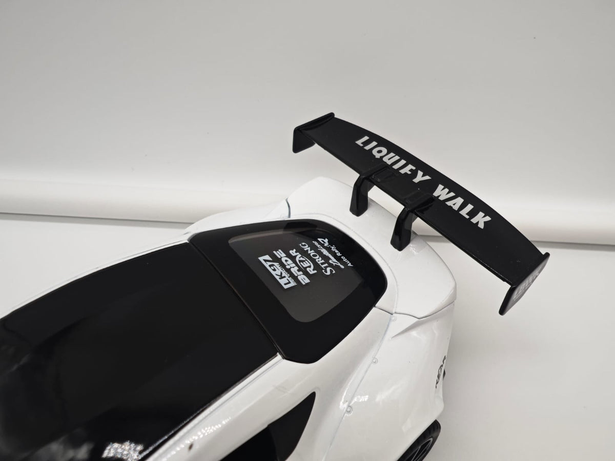 Toyota Supra GR Liberty Walk (LB-WORKS) - Escala 1/24 - c/Luz y Sonido - (sin caja)