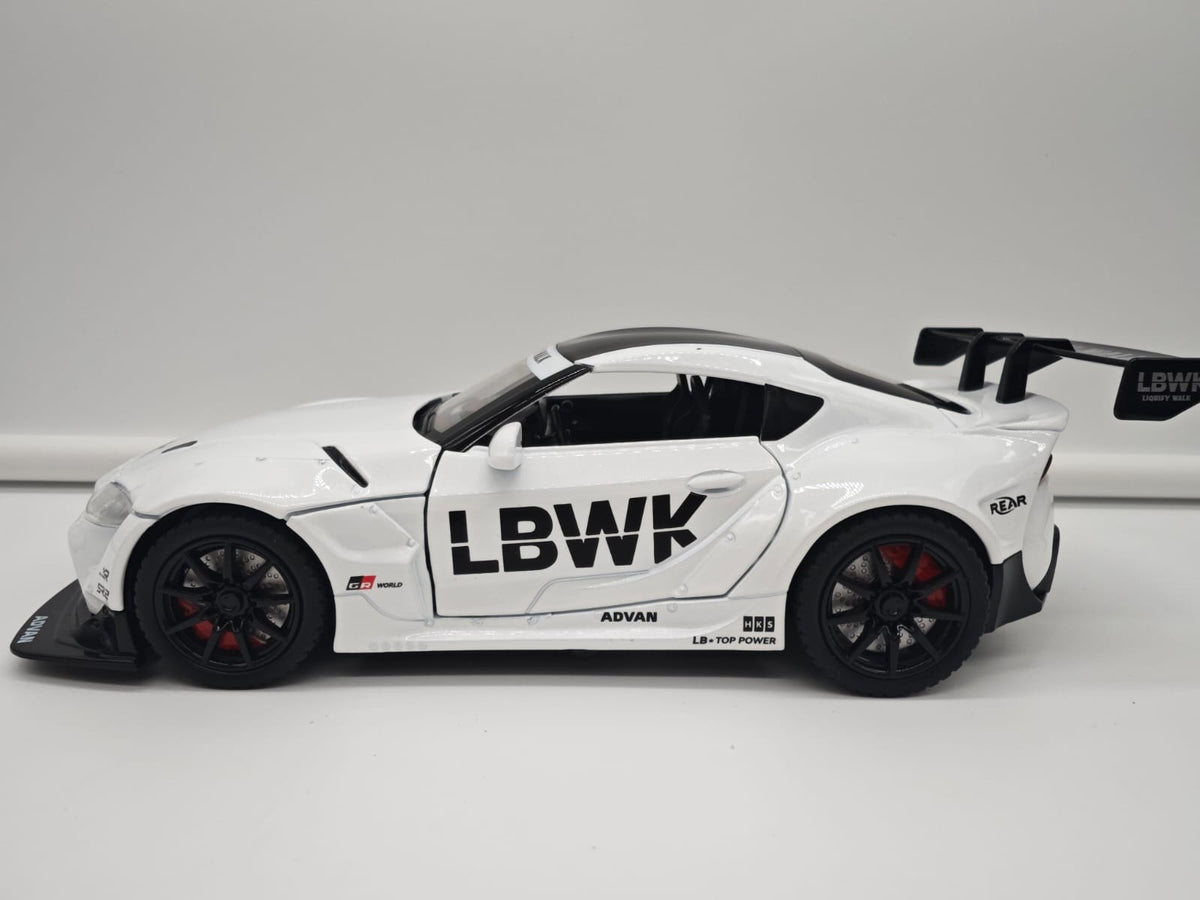 Toyota Supra GR Liberty Walk (LB-WORKS) - Escala 1/24 - c/Luz y Sonido - (sin caja)