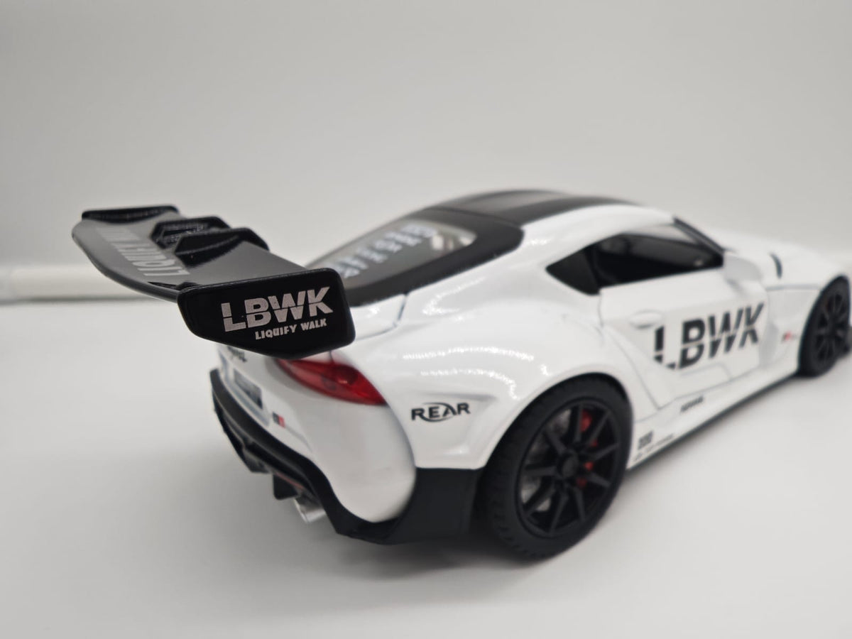 Toyota Supra GR Liberty Walk (LB-WORKS) - Escala 1/24 - c/Luz y Sonido - (sin caja)
