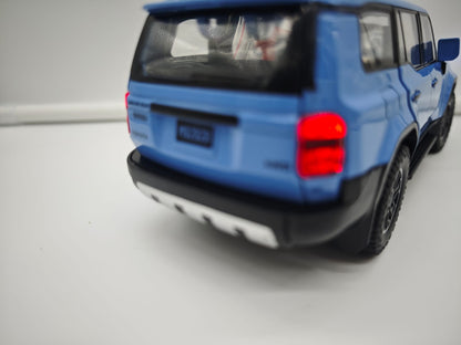 Toyota Land Cruiser Prado Serie 250 (2026) - Escala 1/24 - c/Luz y Sonido - (sin caja)