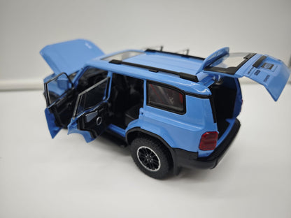 Toyota Land Cruiser Prado Serie 250 (2026) - Escala 1/24 - c/Luz y Sonido - (sin caja)
