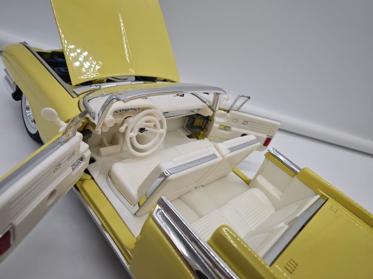 Cadillac El Dorado 1959 - Escala 1/24 - c/Luz y Sonido - (sin caja)