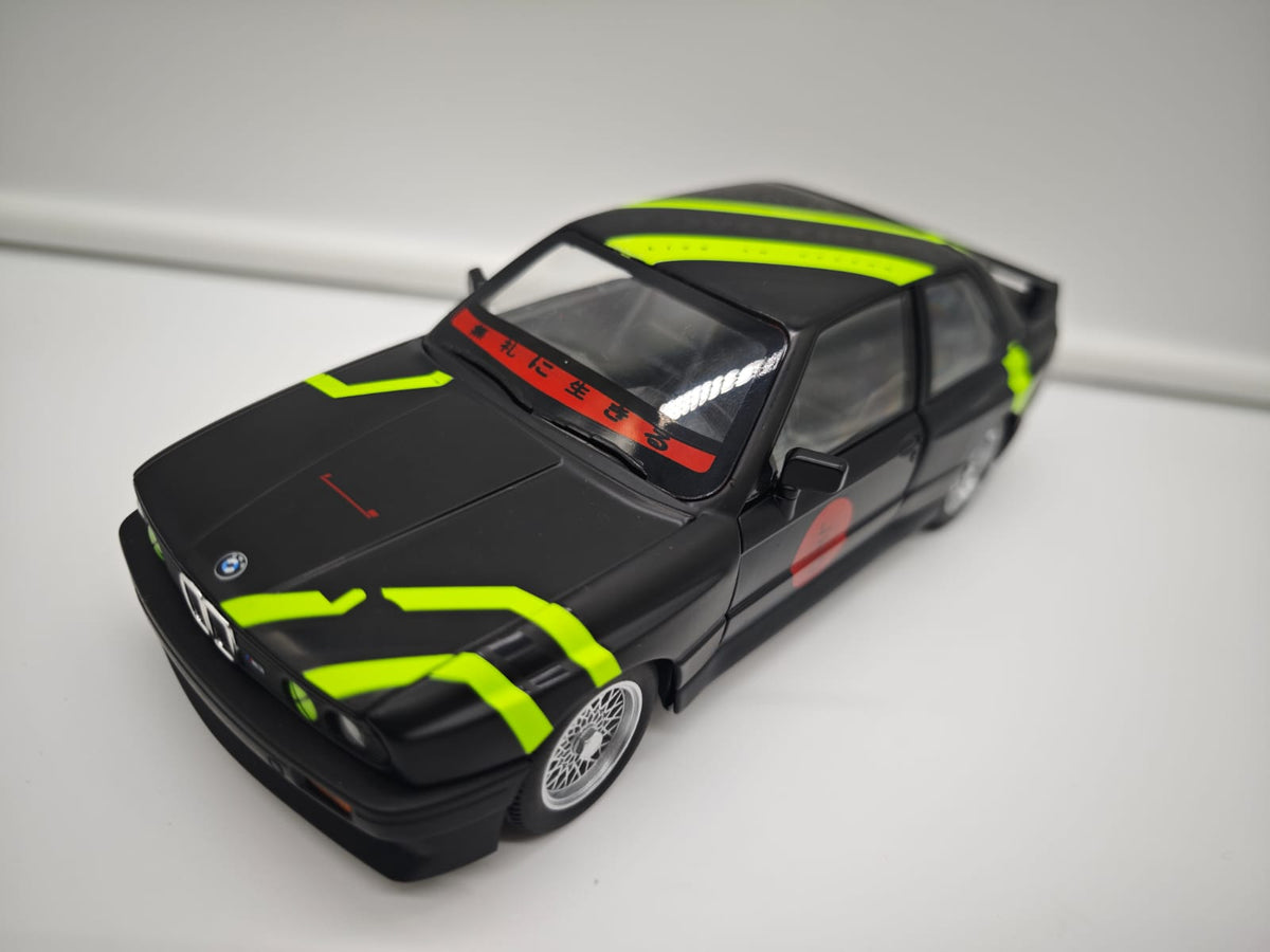 BMW M3 E30 DTM / CUSTOM - Escala 1/24 - c/Luz y Sonido - (sin caja)