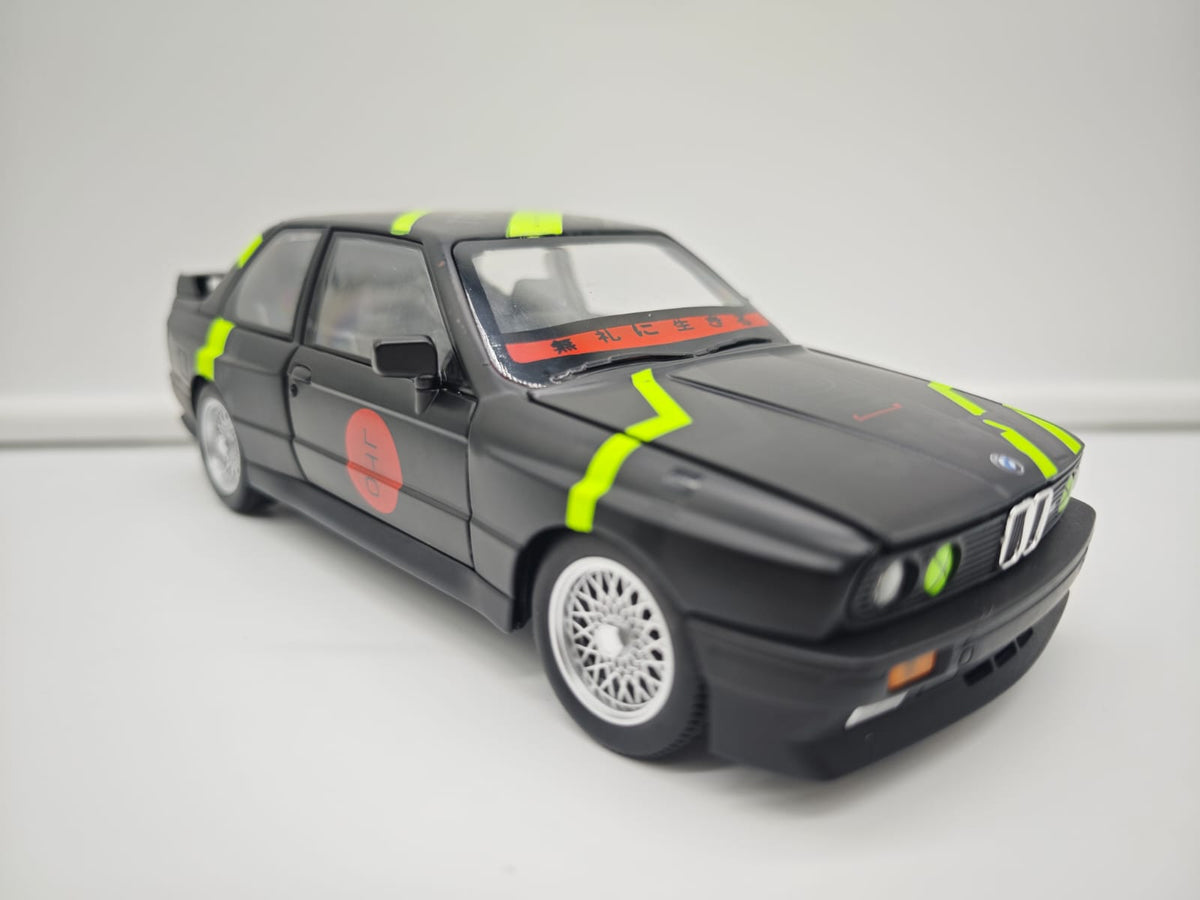 BMW M3 E30 DTM / CUSTOM - Escala 1/24 - c/Luz y Sonido - (sin caja)