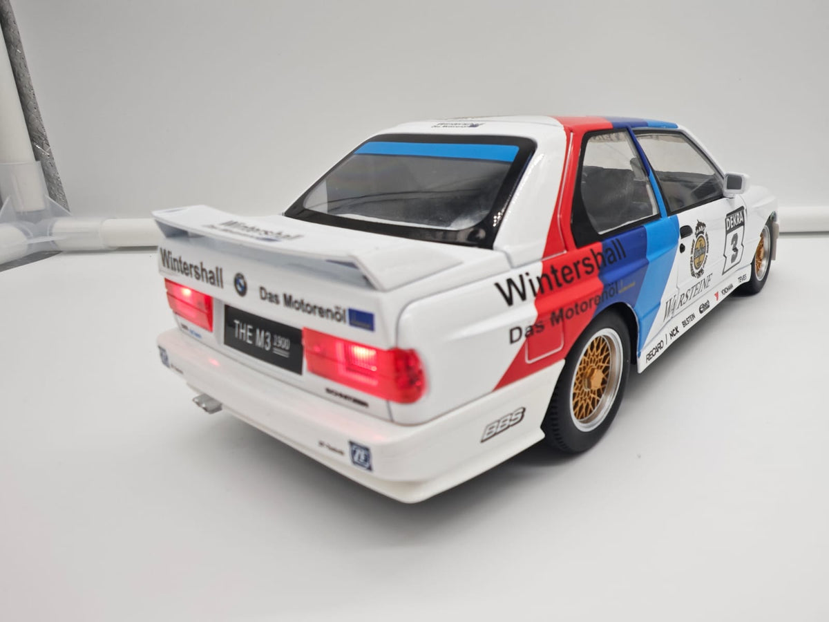 BMW M3 E30 DTM / CUSTOM - Escala 1/24 - c/Luz y Sonido - (sin caja)