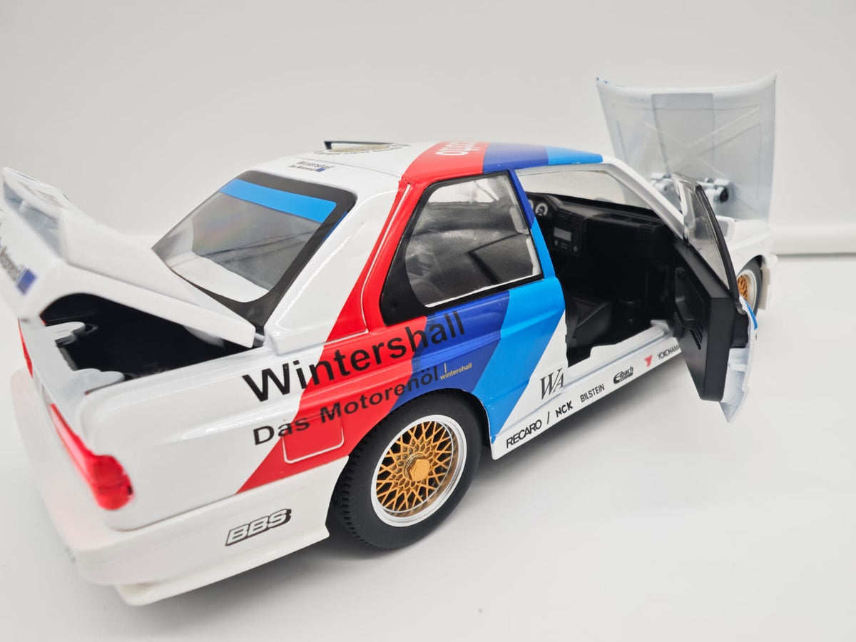 BMW M3 E30 DTM / CUSTOM - Escala 1/24 - c/Luz y Sonido - (sin caja)