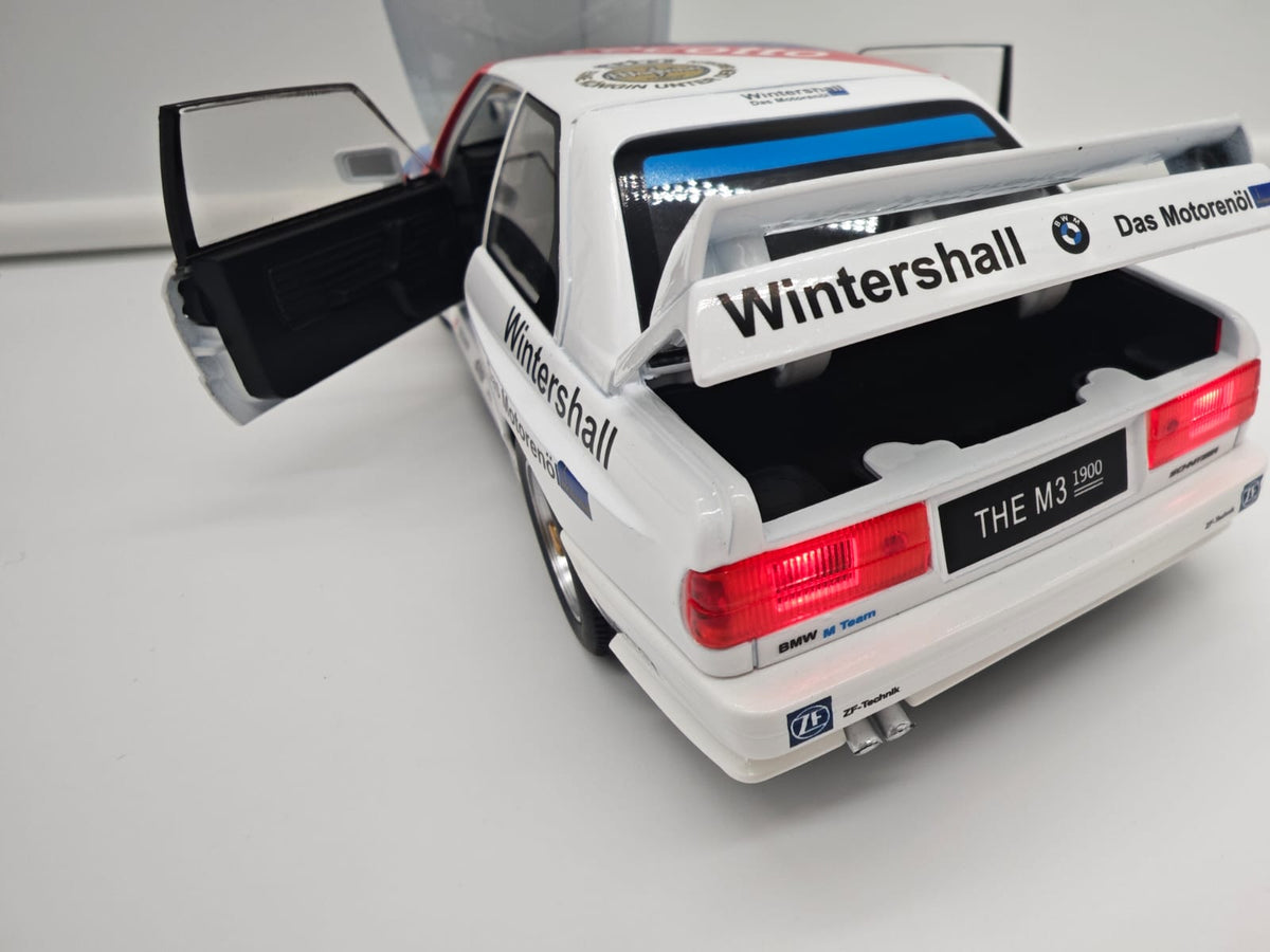 BMW M3 E30 DTM / CUSTOM - Escala 1/24 - c/Luz y Sonido - (sin caja)