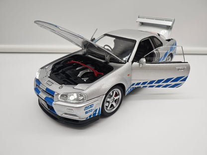 Nissan Skyline GT-R R34 2002 Brian O'Conner Rapido y Furioso - Escala 1/24 - c/Luz y Sonido - (sin caja)
