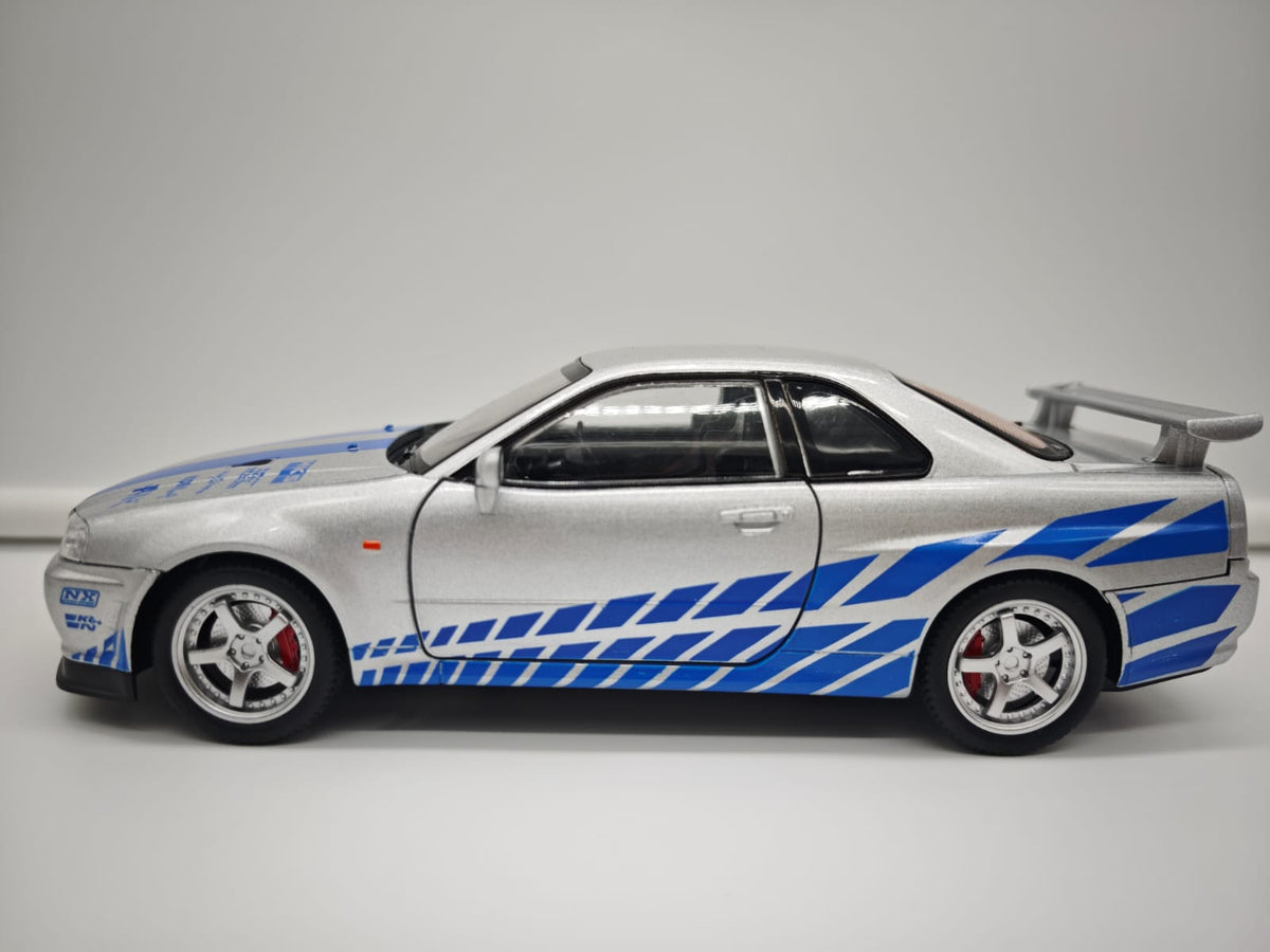 Nissan Skyline GT-R R34 2002 Brian O'Conner Rapido y Furioso - Escala 1/24 - c/Luz y Sonido - (sin caja)