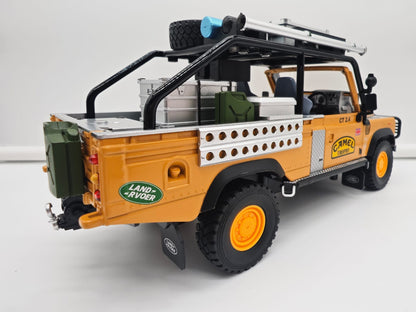 Land Rover Defender 110 Pickup Camel Trophy - Escala 1/24 - c/Luz y Sonido - (sin caja)