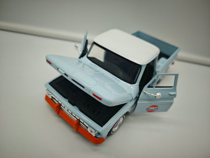 Chevy C10 Pickup 1966 Gulf - Escala 1/24 - MotorMax - (Sin caja)