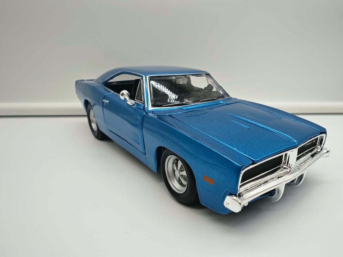 Dodge Charger R/T 1969 - Escala 1/24 - Maisto - (Sin caja)