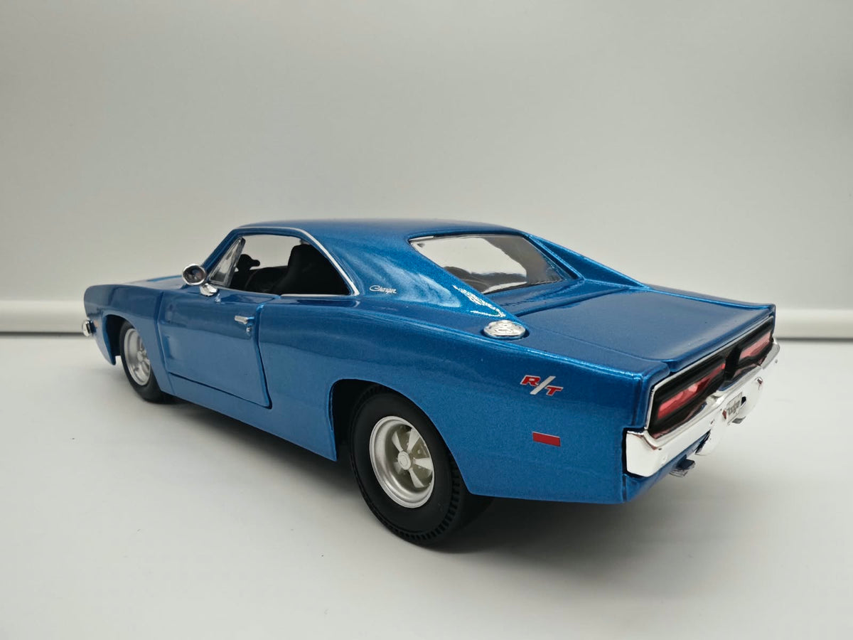 Dodge Charger R/T 1969 - Escala 1/24 - Maisto - (Sin caja)