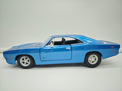 Dodge Charger R/T 1969 - Escala 1/24 - Maisto - (Sin caja)