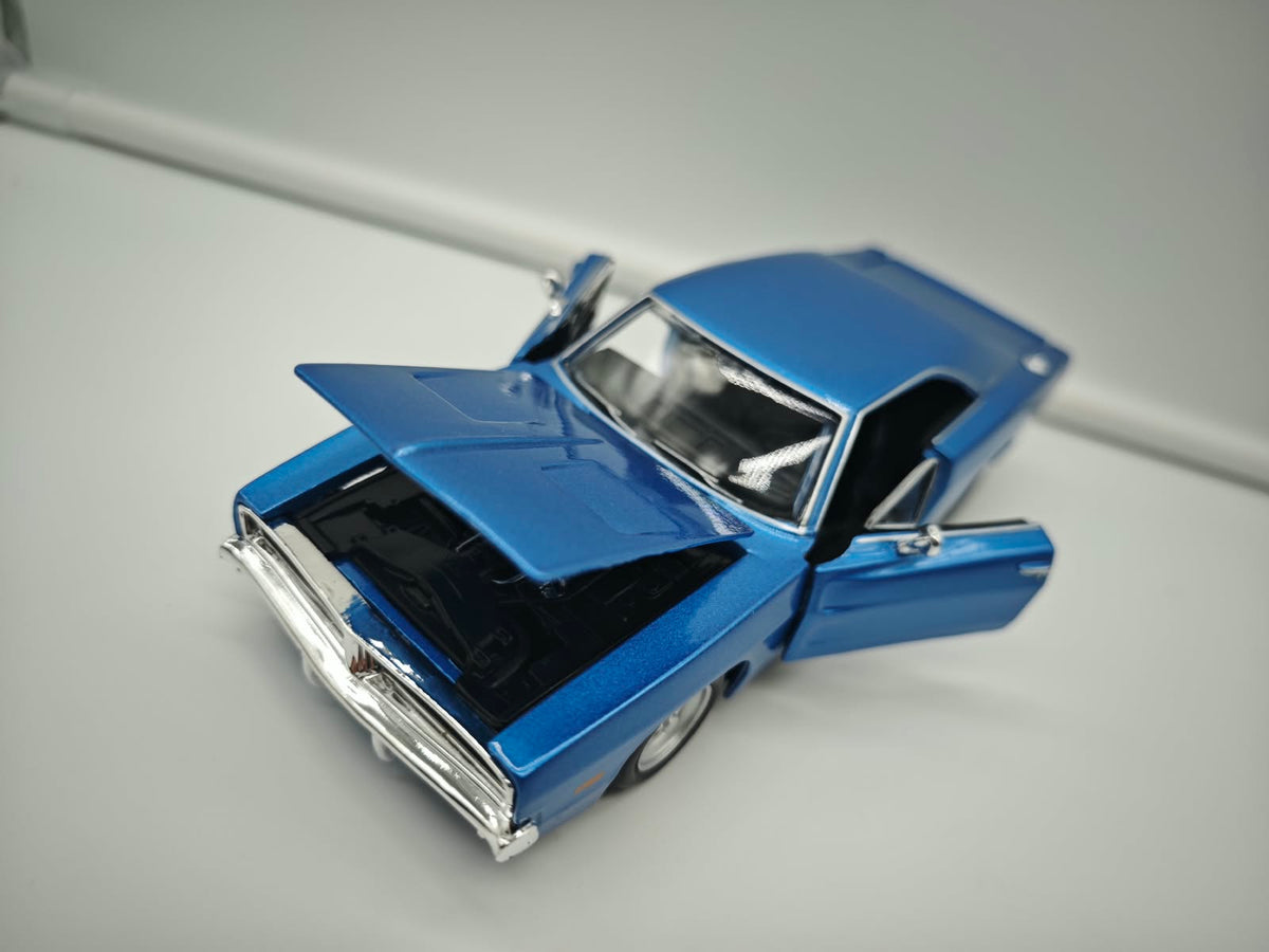 Dodge Charger R/T 1969 - Escala 1/24 - Maisto - (Sin caja)