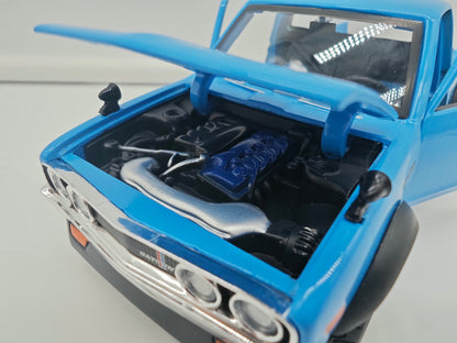 Datsun 620 Pick-Up 1973 - Escala 1/24 - Maisto - (Sin caja)