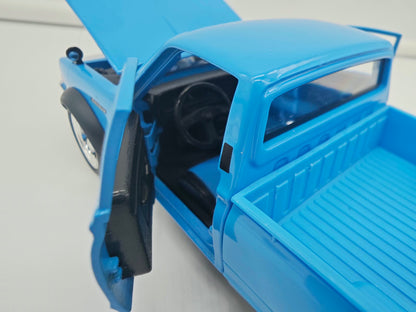 Datsun 620 Pick-Up 1973 - Escala 1/24 - Maisto - (Sin caja)