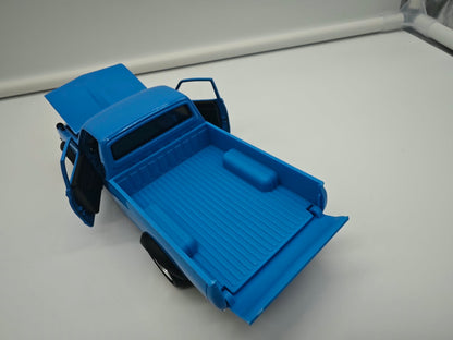 Datsun 620 Pick-Up 1973 - Escala 1/24 - Maisto - (Sin caja)