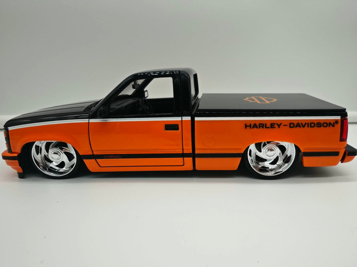 Chevrolet Silverado 454 SS "Harley Davidson" - Escala 1/24 - Maisto - (Sin caja)