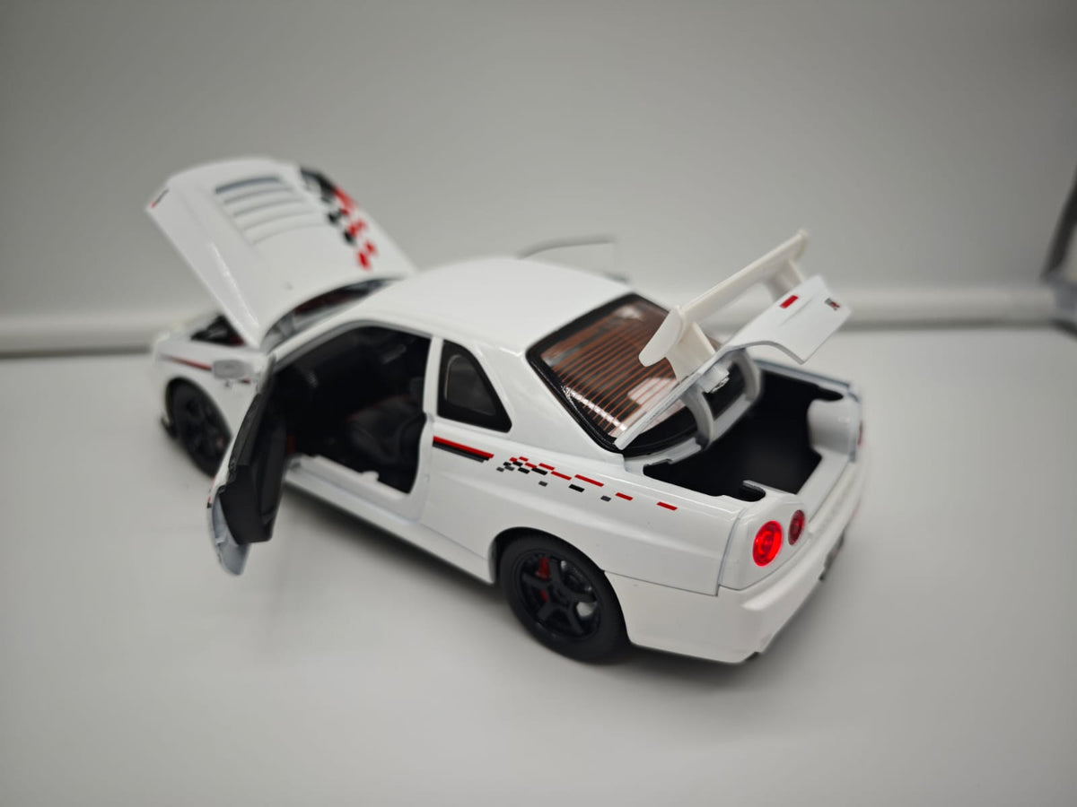 Nissan Skyline GT-R R34 Nismo - Escala 1/24 - c/Luz y Sonido - (sin caja)
