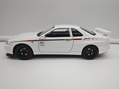 Nissan Skyline GT-R R34 Nismo - Escala 1/24 - c/Luz y Sonido - (sin caja)