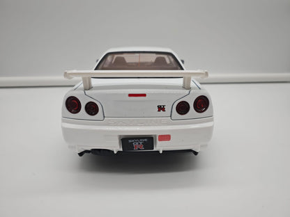 Nissan Skyline GT-R R34 Nismo - Escala 1/24 - c/Luz y Sonido - (sin caja)