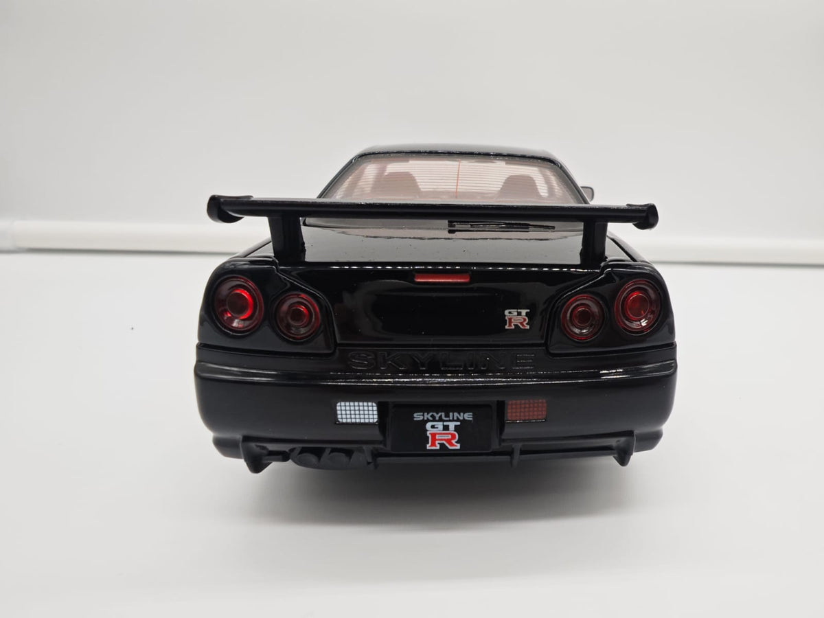 Nissan Skyline GT-R R34 Nismo - Escala 1/24 - c/Luz y Sonido - (sin caja)