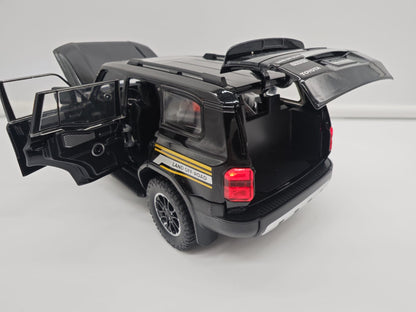 Toyota Land Cruiser Prado Serie 250 (2026) - Escala 1/24 - c/Luz y Sonido - (sin caja)