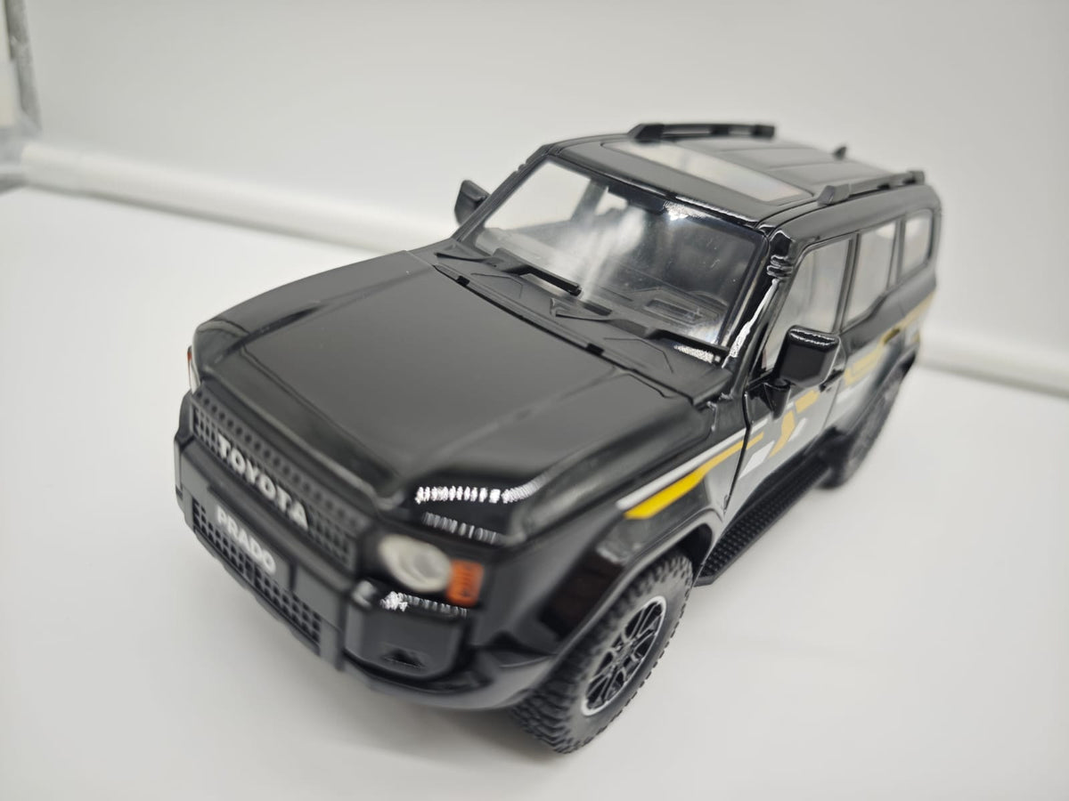 Toyota Land Cruiser Prado Serie 250 (2026) - Escala 1/24 - c/Luz y Sonido - (sin caja)