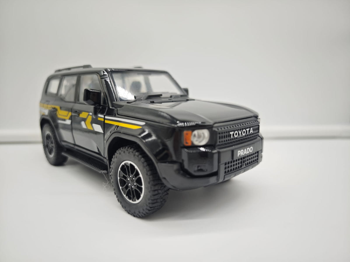 Toyota Land Cruiser Prado Serie 250 (2026) - Escala 1/24 - c/Luz y Sonido - (sin caja)