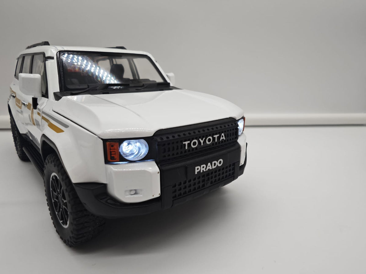 Toyota Land Cruiser Prado Serie 250 (2026) - Escala 1/24 - c/Luz y Sonido - (sin caja)