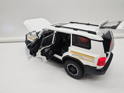 Toyota Land Cruiser Prado Serie 250 (2026) - Escala 1/24 - c/Luz y Sonido - (sin caja)