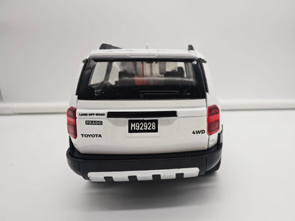 Toyota Land Cruiser Prado Serie 250 (2026) - Escala 1/24 - c/Luz y Sonido - (sin caja)