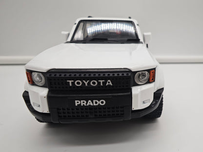 Toyota Land Cruiser Prado Serie 250 (2026) - Escala 1/24 - c/Luz y Sonido - (sin caja)
